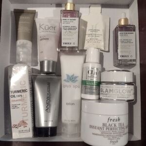 TRULY Sun of a Beach Purple Body Oil Creams Like New As In Photo.